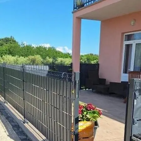 With Parking Space Dolinci, - 25534 * Ουμάγκ